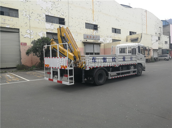 DWJ5180JJHD6计量检衡车(SQ6.3ZK)右后 DWJ5180JJHD6计量检衡车(SQ6.3ZK)右后